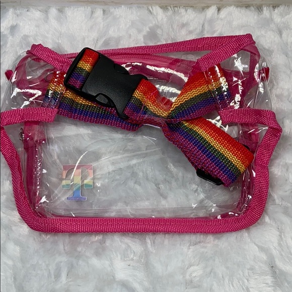 Pride T-Mobile fanny pack rainbow pink - Picture 3 of 3